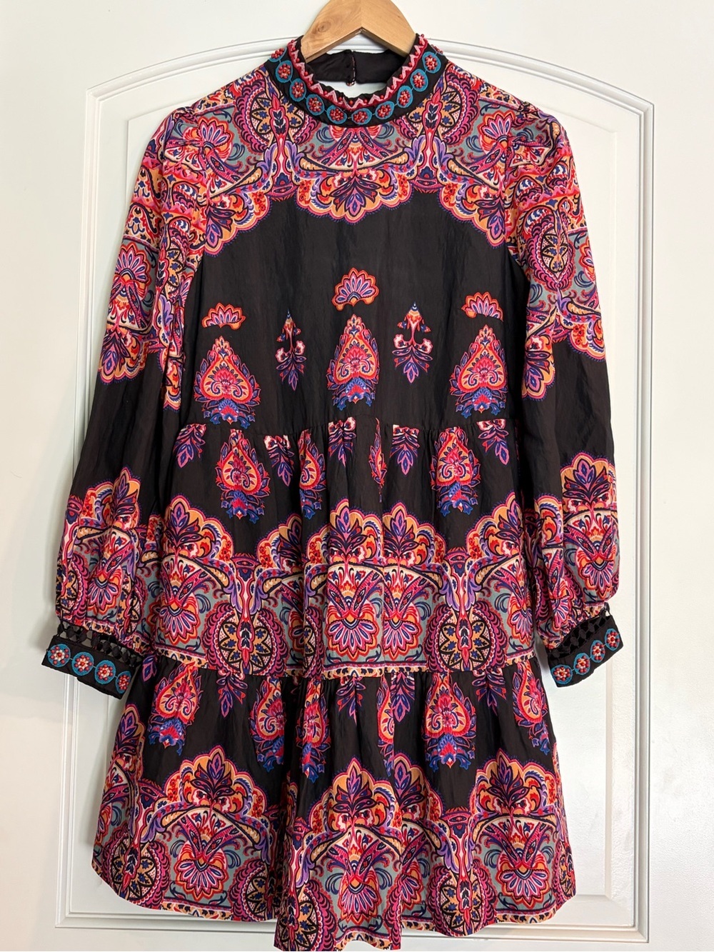 Anthropologie Pink & Black Paisley Long-Sleeve Mini Dress Boho Size 4